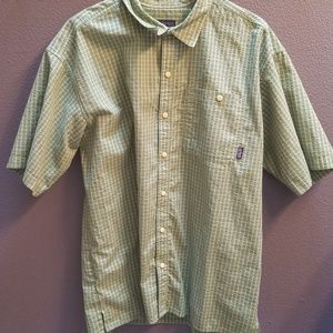 L short sleeve Patagonia button up shirt